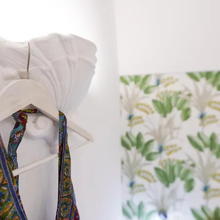 Valley Mills Window דירה